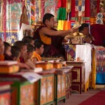 Rimpoche błogosławiący pana