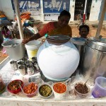 Pani z jakimś jedzeniem