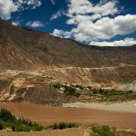 Na trasie Shangri La - Deqin, okolice miasta Benzilan Na trasie Shangri La - Deqin, okolice miasta Benzilan