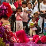 Ludzkość patrzy na panią