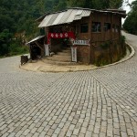 Knajpka w drodze do Laohuzui